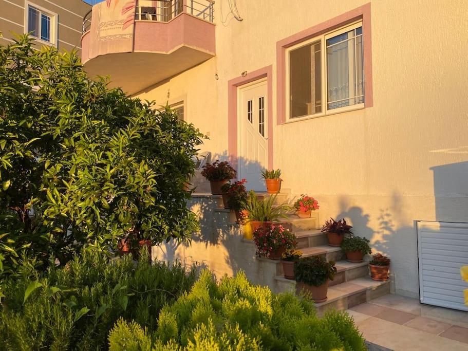 Guesthouse Xhimi Ksamil Kültér fotó